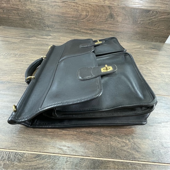 VTG Coach 5279 Black Leather Messenger Briefcase USA - Picture 6 of 13